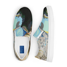 Load image into Gallery viewer, TARPON JUMP! Men’s slip-on canvas shoes