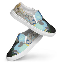 Load image into Gallery viewer, TARPON JUMP! Men’s slip-on canvas shoes