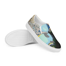Load image into Gallery viewer, TARPON JUMP! Men’s slip-on canvas shoes