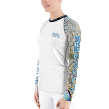 Load image into Gallery viewer, TARPON JUMP! Women&#39;s Rash Guard
