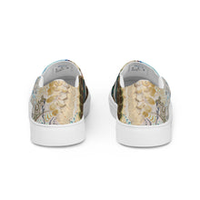 Load image into Gallery viewer, TARPON JUMP! Women’s slip-on canvas shoes
